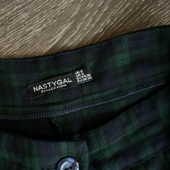 High Waisted Plaid Pants - Picture 3 of 4